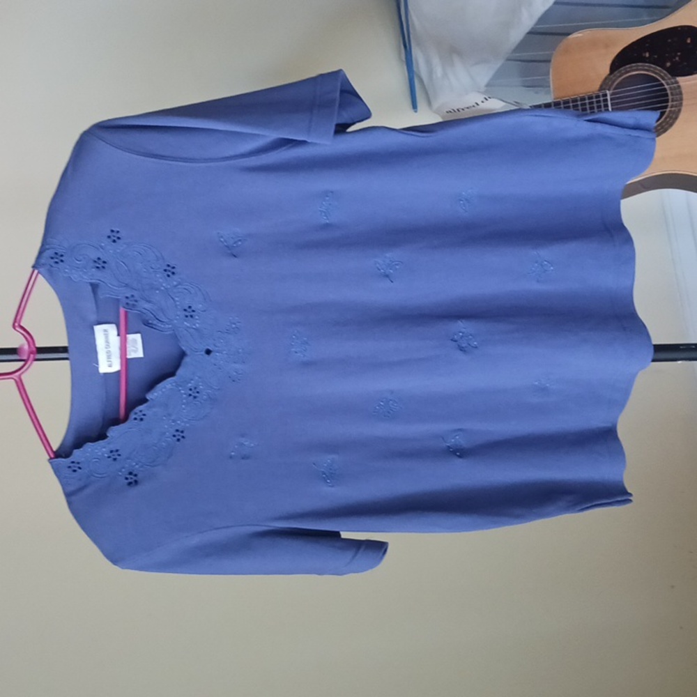 Woman's plus size top 👌